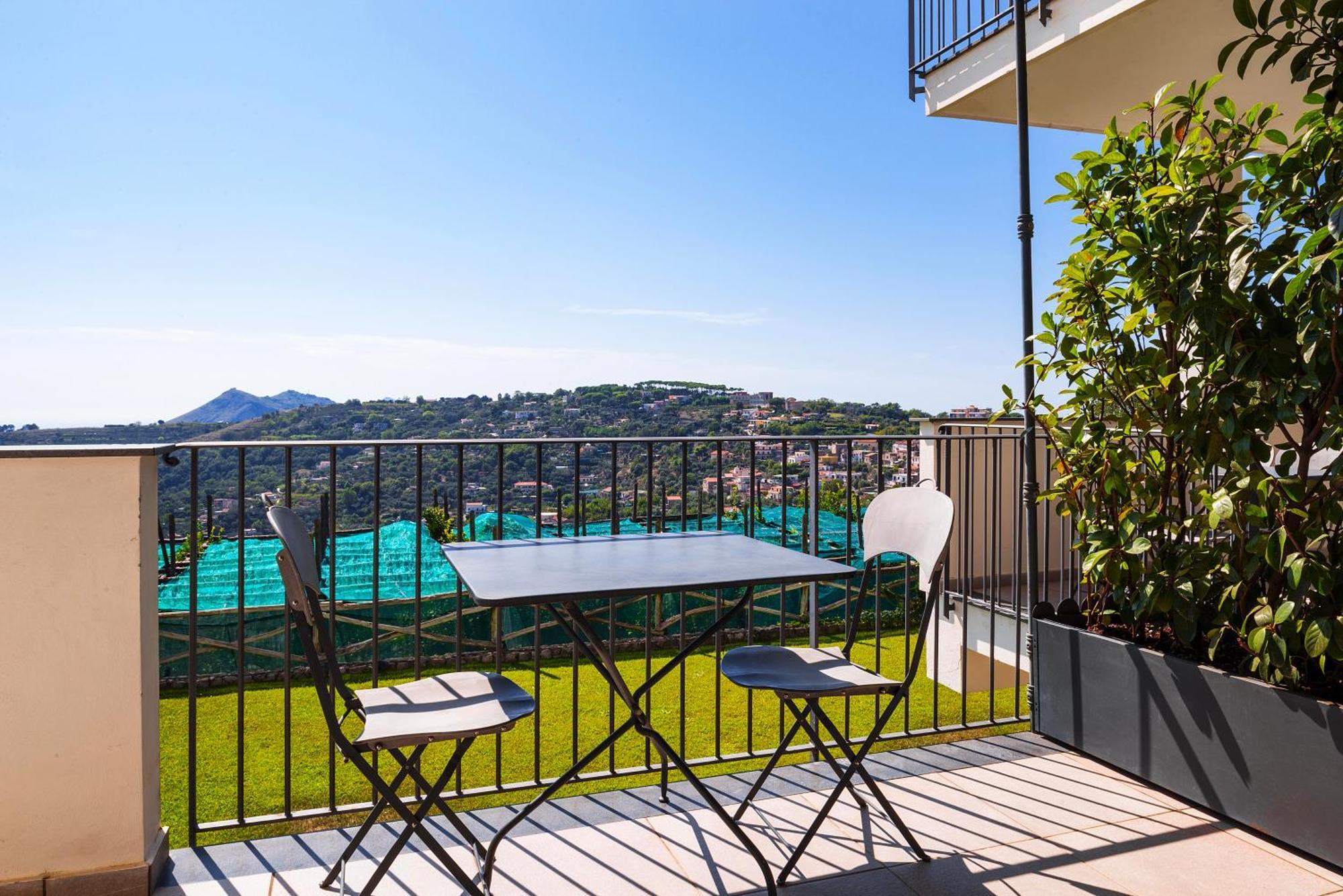 Le Capannelle Aparthotel Sant'Agata sui due Golfi Exterior photo
