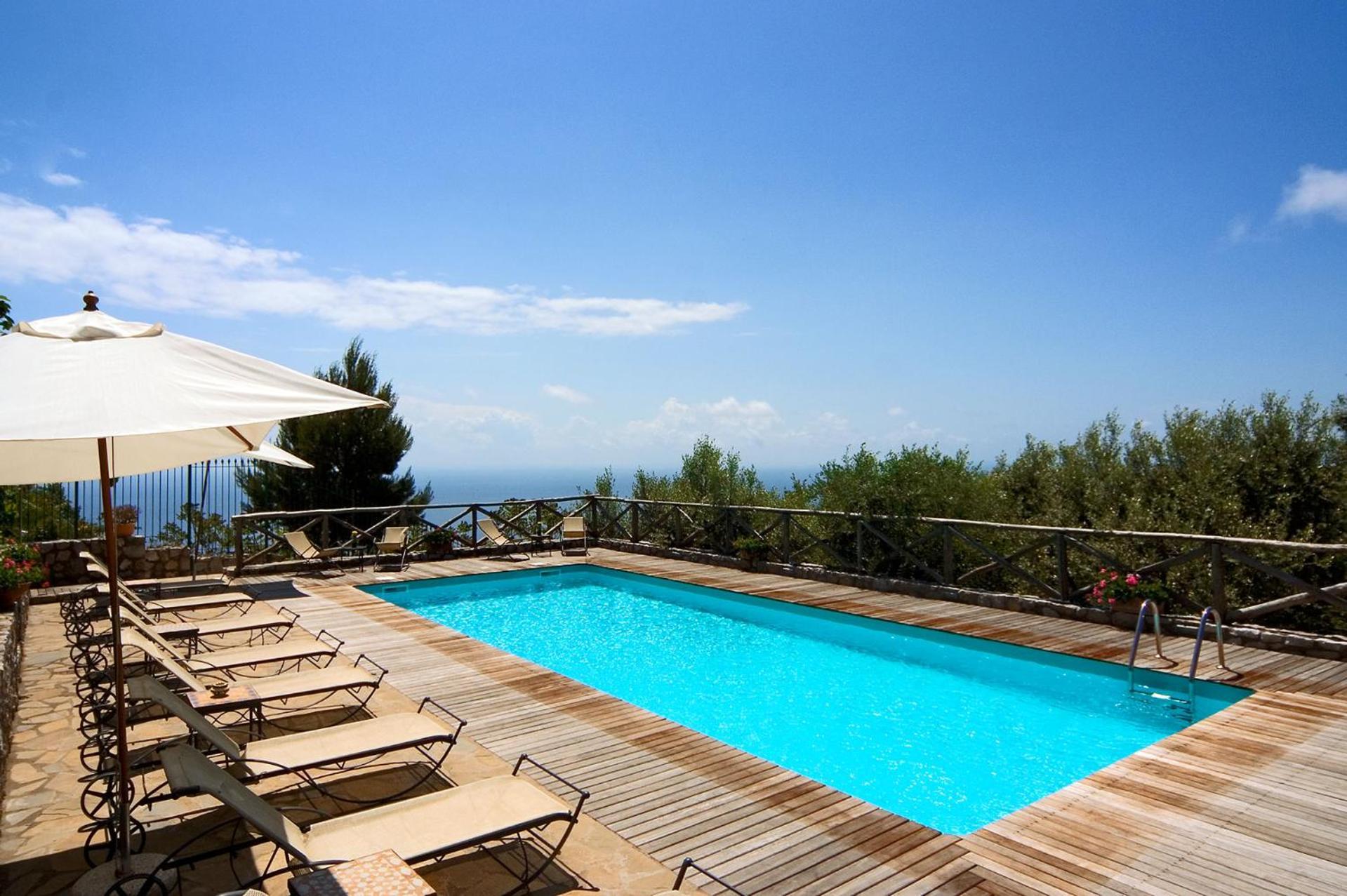 Le Capannelle Aparthotel Sant'Agata sui due Golfi Exterior photo